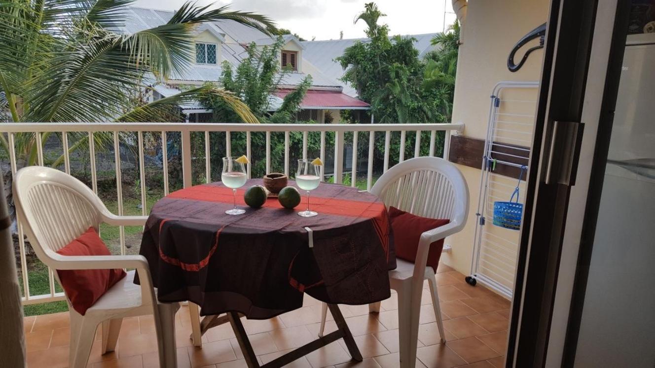 Residence Tobago Сент-Анн Экстерьер фото