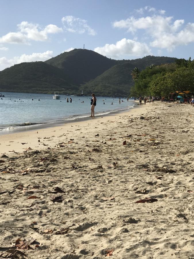 Residence Tobago Сент-Анн Экстерьер фото
